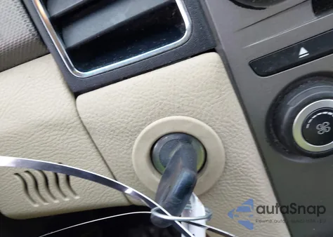 2017 Ford Taurus Se z USA, uszkodzony, nr VIN 1FAHP2D81HG125690